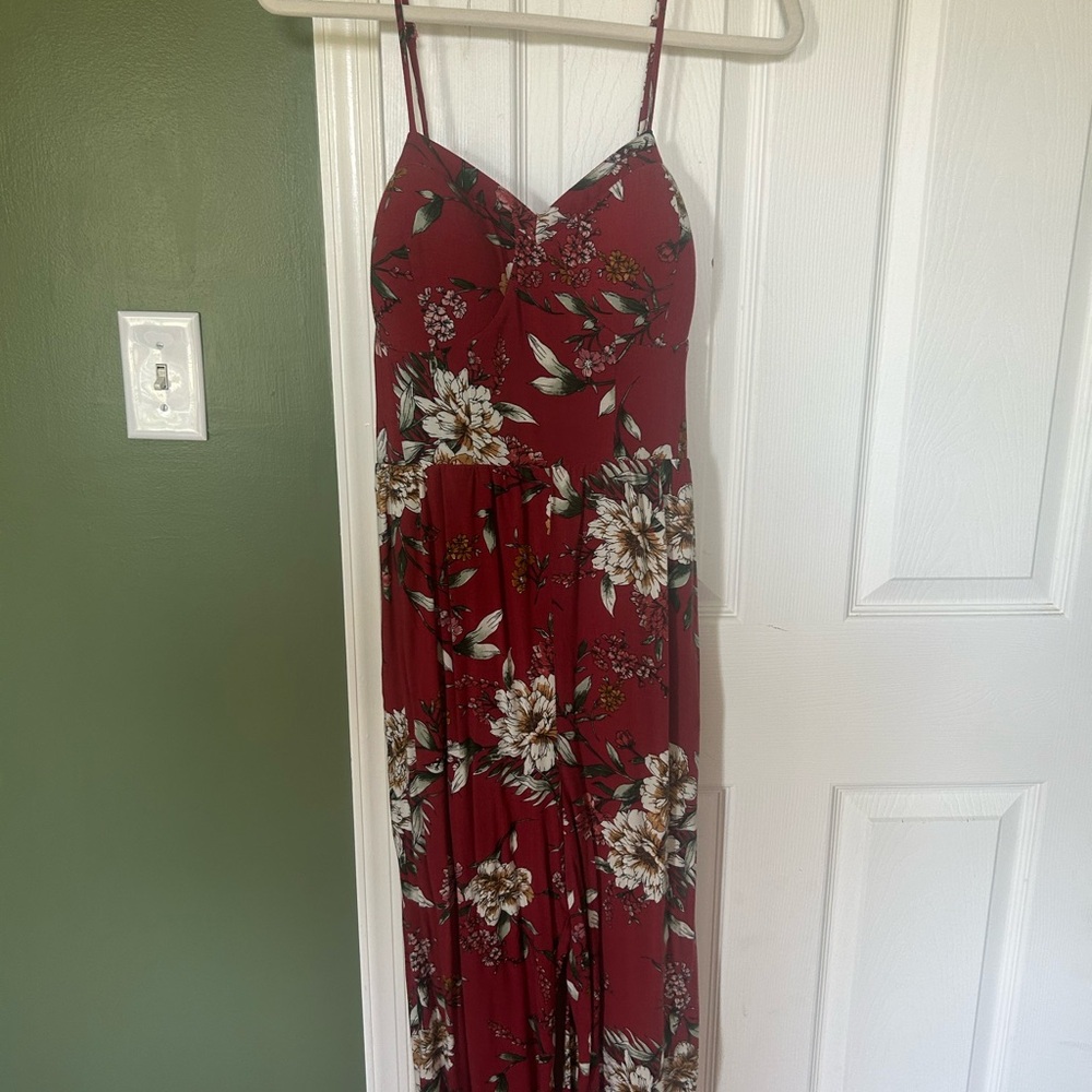 Floral romper with pockets
